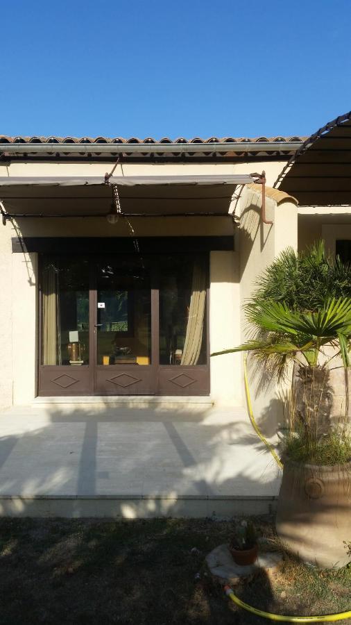 Provence Bed & Breakfast Карпентра Екстериор снимка